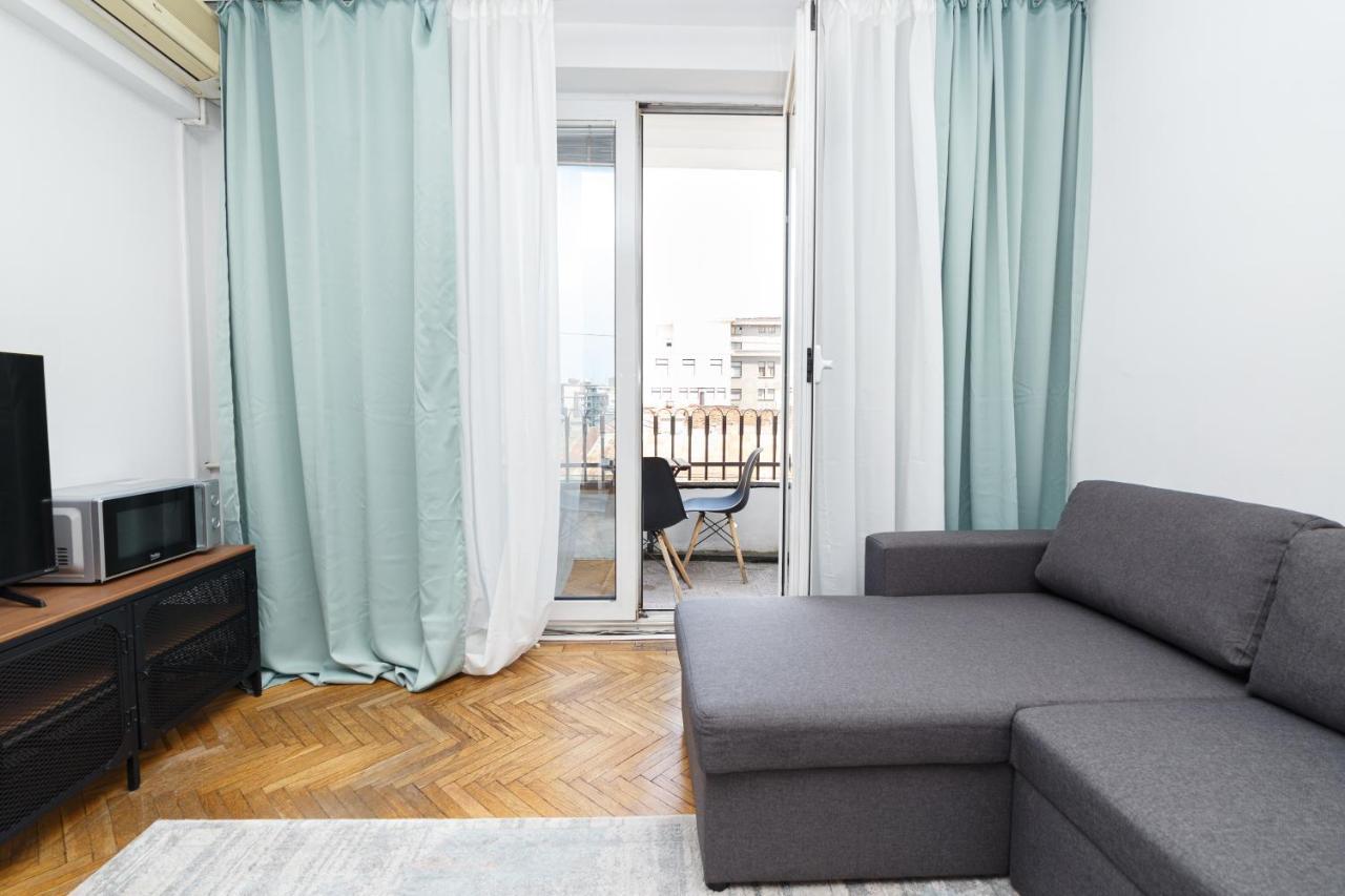 Color Ap Calea Victoriei 12C Apartment Bukares Bagian luar foto
