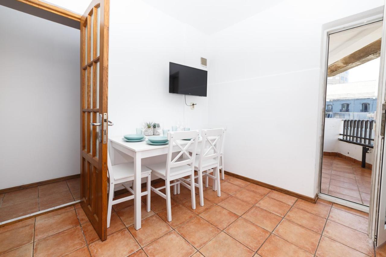 Color Ap Calea Victoriei 12C Apartment Bukares Bagian luar foto